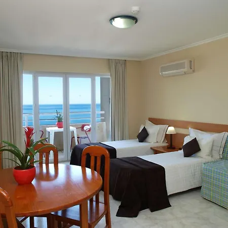 Апарт-отель Jardins Da Rocha