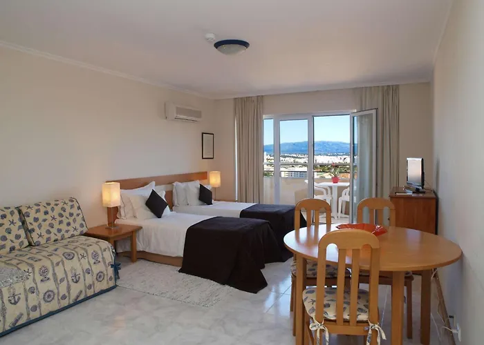 达罗沙花园公寓式酒店 3*