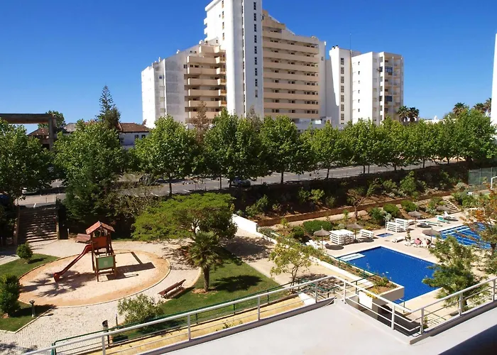 达罗沙花园公寓式酒店 波尔蒂芒